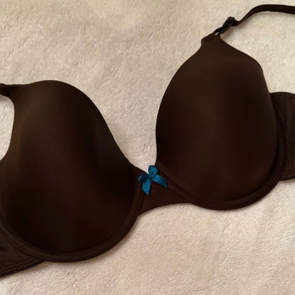 Maidenform Chocolate Bra with Teal Accent